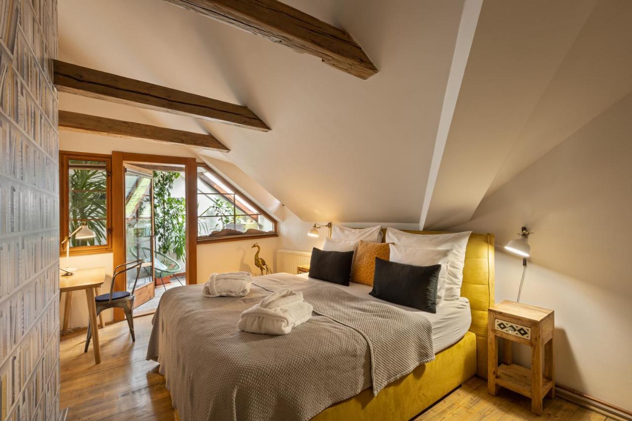 Appartement Bohemian Chic 2 Bedroom 2 Bathroom Loft With Hanging Chair