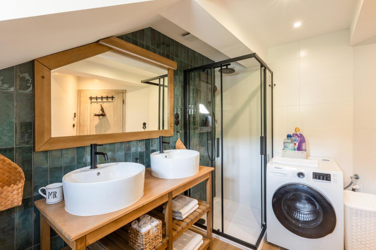 Bohemian Chic 2 Bedroom 2 Bathroom Loft With Hanging Chair * Prague